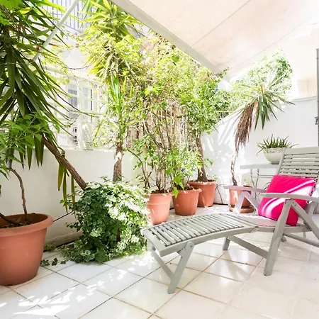 Beautiful Apt With Green Veranda - Heart Of Athens Exterior photo